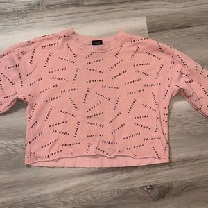 “Friends” sweatshirt cropped